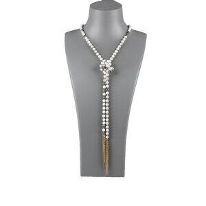 AMJ 23" Goldtone White Howlite Beaded Necklace